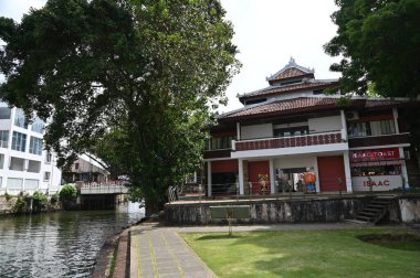 Malacca, Malezya - 16 Ekim 2022: Malacca 'nın Tarihi Tarihi Tarihi Binaları ve Turist Çekimleri