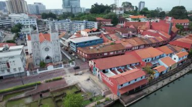 Malacca, Malezya - 16 Ekim 2022: Malacca Nehri Gezisi Hava Görüntüsü