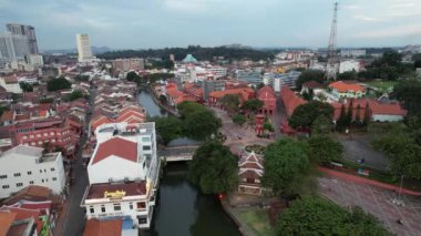 Malacca, Malezya - 16 Ekim 2022: Malacca Nehri Gezisi Hava Görüntüsü
