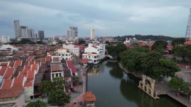 Malacca, Malezya - 16 Ekim 2022: Malacca Nehri Gezisi Hava Görüntüsü