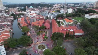 Malacca, Malezya - 16 Ekim 2022: Malacca Nehri Gezisi Hava Görüntüsü