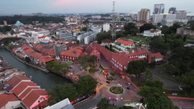 Malacca, Malezya - 16 Ekim 2022: Malacca Nehri Gezisi Hava Görüntüsü
