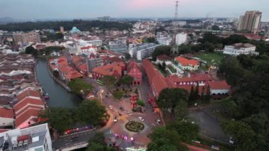 Malacca, Malezya - 16 Ekim 2022: Malacca Nehri Gezisi Hava Görüntüsü