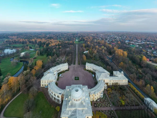 Vista Aérea Panorâmica Parque Pavlovsk Palácio Pavlovsk Uma Noite Outono — Fotografia de Stock