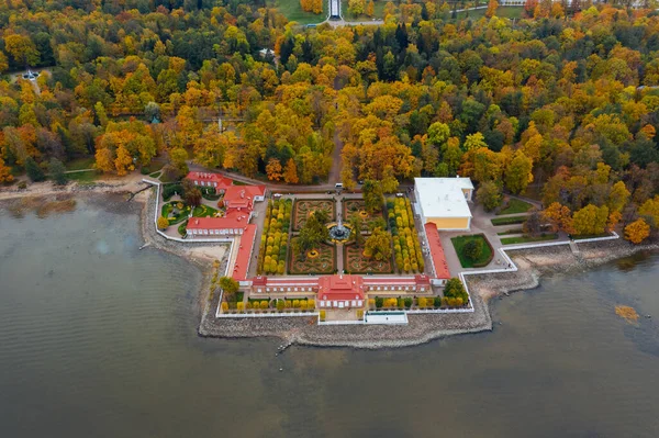 Vista Aérea Del Parque Inferior Peterhof Palacio Monplaisir Paseo Marítimo — Foto de Stock