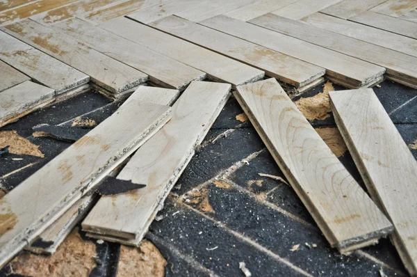 Reconstruction of an old wooden floor — Stock Photo, Image