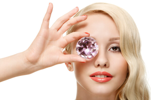 девушка с бриллиантом
