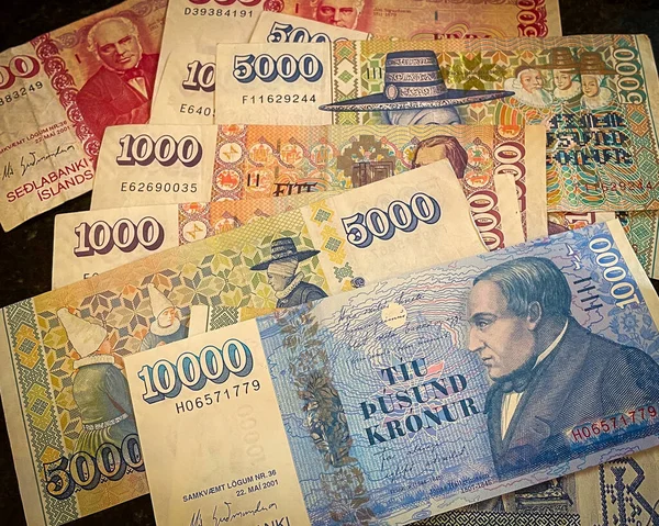Immagine Orizzontale Assortimento Corna Islandesi Banconote Composto Banconote 000 5000 — Foto Stock