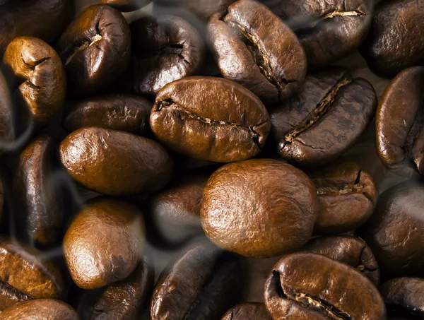 Doftande stekt kaffebönor — Stockfoto