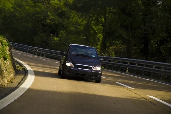 Auto unterwegs — Stockfoto