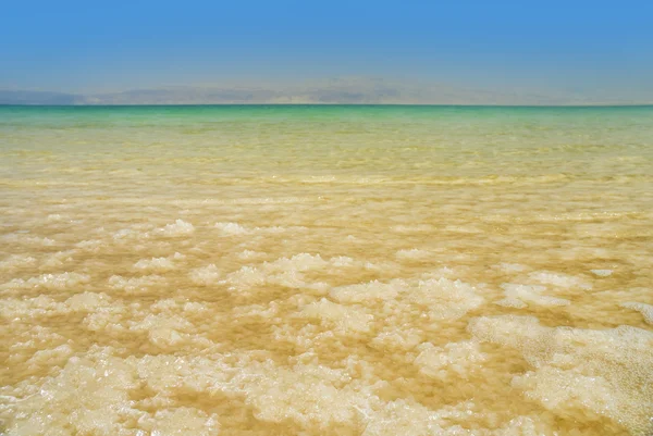 Döda havet salt naturliga mineral bildas vid döda havet, israel. — Stockfoto