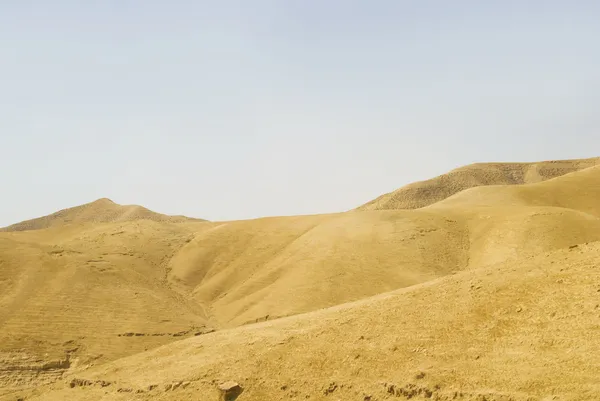 Paisagem do deserto com céu azul — Fotografia de Stock