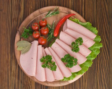 taze jambon dilimleri ile domates