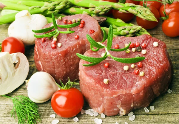 Raw Steaks — Stock Photo, Image