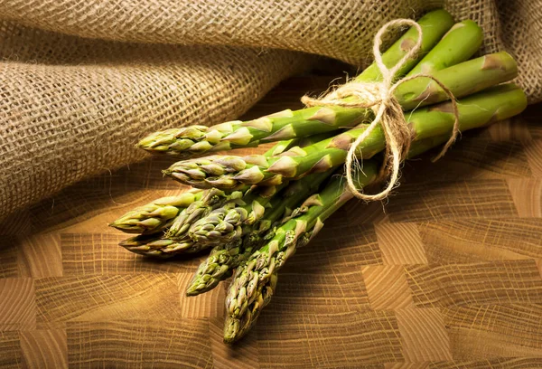 Green Asparagus Tied Rope Wooden Board — Stock Photo, Image