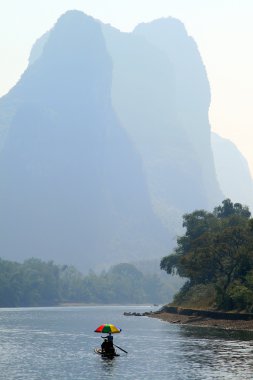 pitoresk sahne li Nehri üzerinde