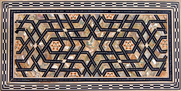 Traditional Turkish pattern on handicraft wooden box — Stock Photo, Image