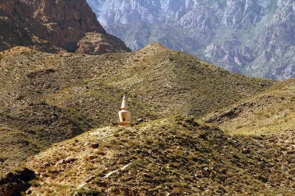 Buddhistisk stupa i helanshan, ningxia, Kina — Stockfoto