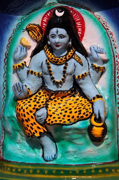Shiva's image on the altar at the Hindu temple, Goa — Stock Photo, Image