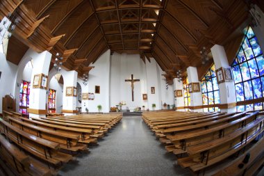 Katolik Kilisesi'nin iç, balıkgözü görünümü.