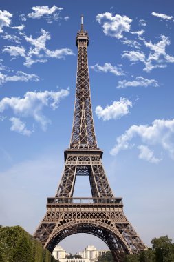 Paris 'teki Eyfel Kulesi