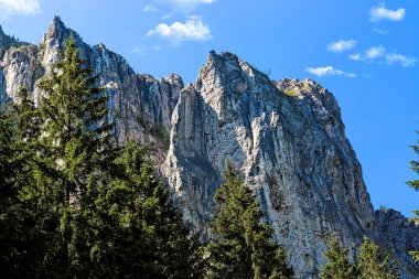büyük dağ manzarası