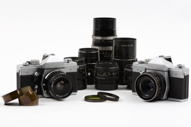 eski fotoğraf makinesi lens ile