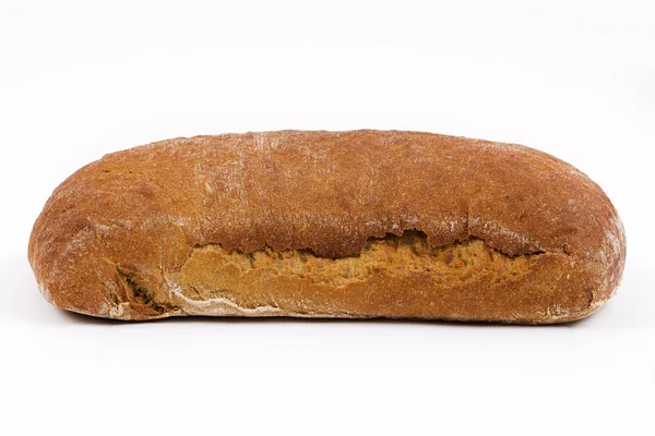 Frisches Brot auf weißem Hintergrund — Stockfoto