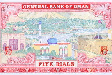 Omani parasından Nizwa şehir manzarası - rial