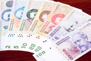 Eski Arjantin parası - Peso bir iş geçmişi