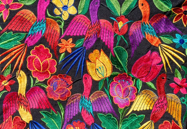 Szczegóły Kolorowego Materiału Chiapas Meksyk Całkowicie Ręcznie Robione Wzory Kwiatów — Zdjęcie stockowe