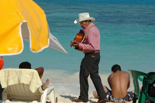 Elderly Mexican Man Walks Playing Guitar Caribbean Beach Mexico Riviera — Stock fotografie