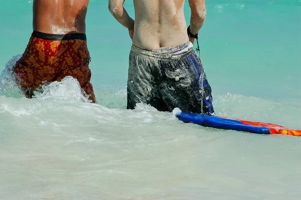 Rear View Two Mexican Boys Entering Sea Sand Swimsuit Bodies — Zdjęcie stockowe