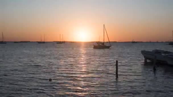 Time Lapse Tropical Lagoon Sunset Mexico Son Sailboats Anchored Horizon — Wideo stockowe