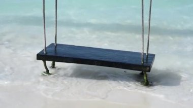 Meksika 'daki Mujeres Adası' ndaki Karayip Denizi 'nde yakın çekim. Gerçek zamanlı video HD