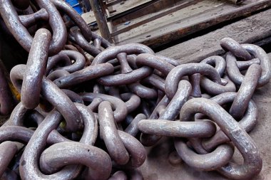 Büyük süper arabalar için yedek parça üretimi için fabrika