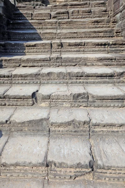Aislado Primer Plano Escalones Piedra Del Antiguo Templo Angkor Wat — Foto de Stock