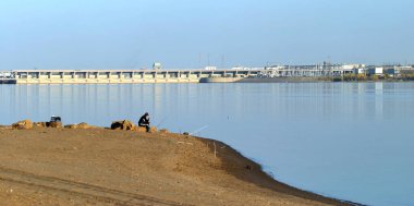 sonbahar manzara Barajı Kama Nehri üzerinde