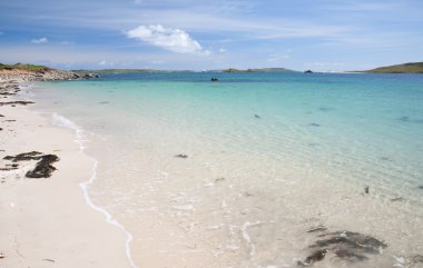 Paris'e, Scilly Adaları