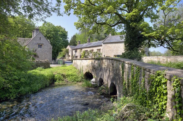 Puchną Górne, Gloucestershire — Zdjęcie stockowe