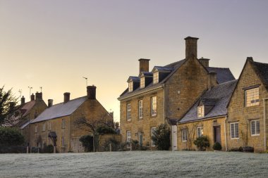cotswold evlerin satır