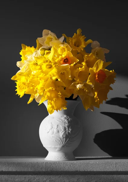 A szürke Nárciszok váza — Stock Fotó