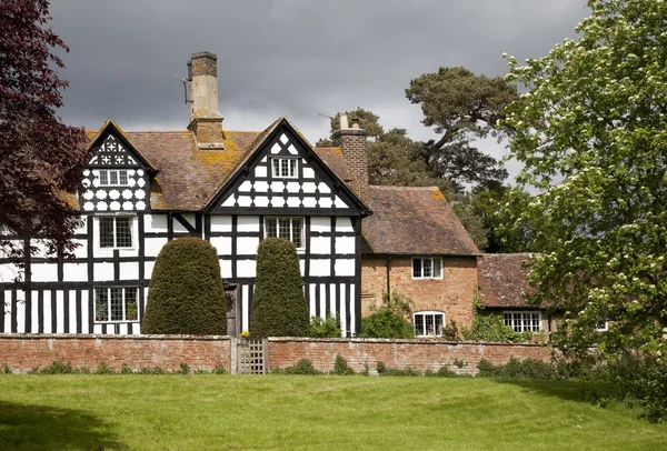 Fina tudor hus, warwickshire — Stockfoto