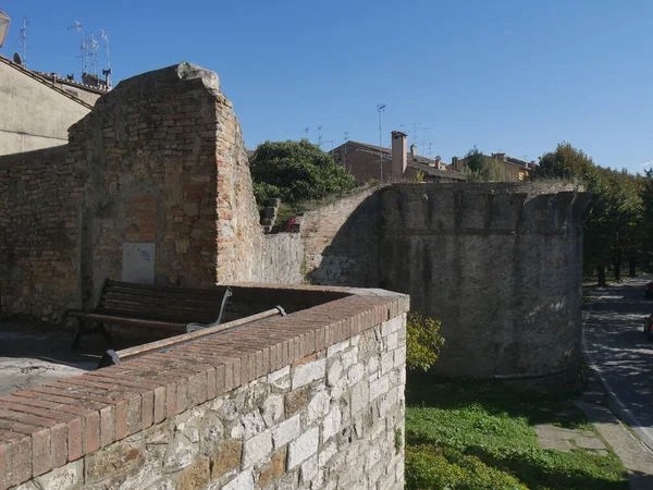 Muralhas Com Torres Baluartes Que Cercam Cidade Velha San Gimignano — Fotografia de Stock