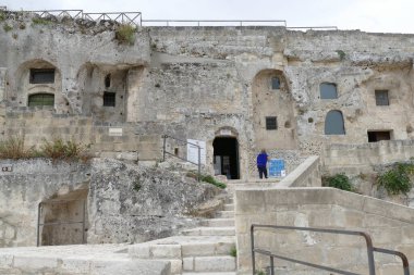 Santa Lucia alle Malve Rupestrian Kilisesi Matera 'daki Sasso Caveoso' nun içini kazdı. 