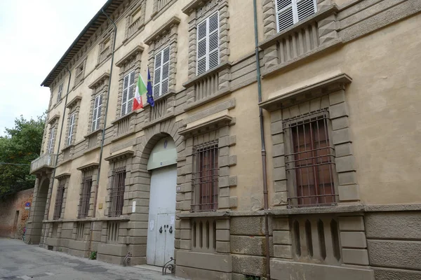 Milzetti Paleis Faenza Versierde Gevel Langs Straat — Stockfoto