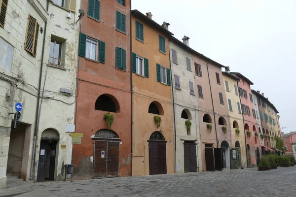 Colorful Buildings Brisighella Arched Windows Elevated Donkey Road — Stock Photo, Image