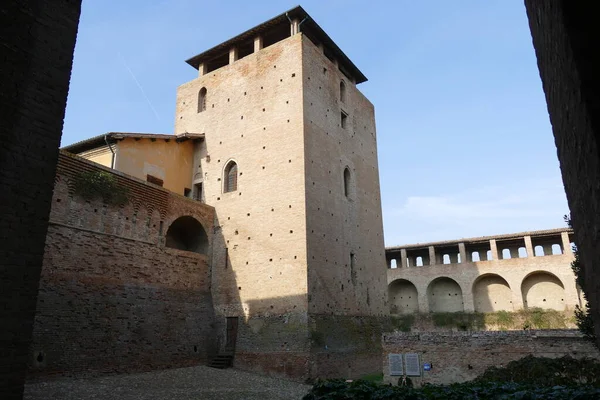 Castelo Sforza Imola Pátio Interno Com Torre Passarelas Patrulha Levantadas — Fotografia de Stock