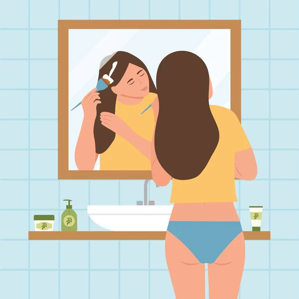 可爱的年轻女人站在镜子前 清洁或滋润她的皮肤 日常的个人护理 日常的皮肤护理 卫生习惯 平面漫画彩色矢量插图 — 图库矢量图片