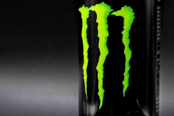 Льорет Мар Испания 2021 Энергетический Напиток Марки Monster Зеленым Логотипом — стоковое фото